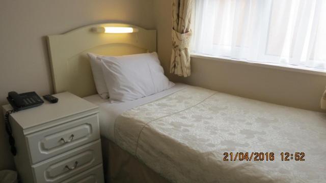 Hunters Lodge Guest House 사우샘프턴 외부 사진